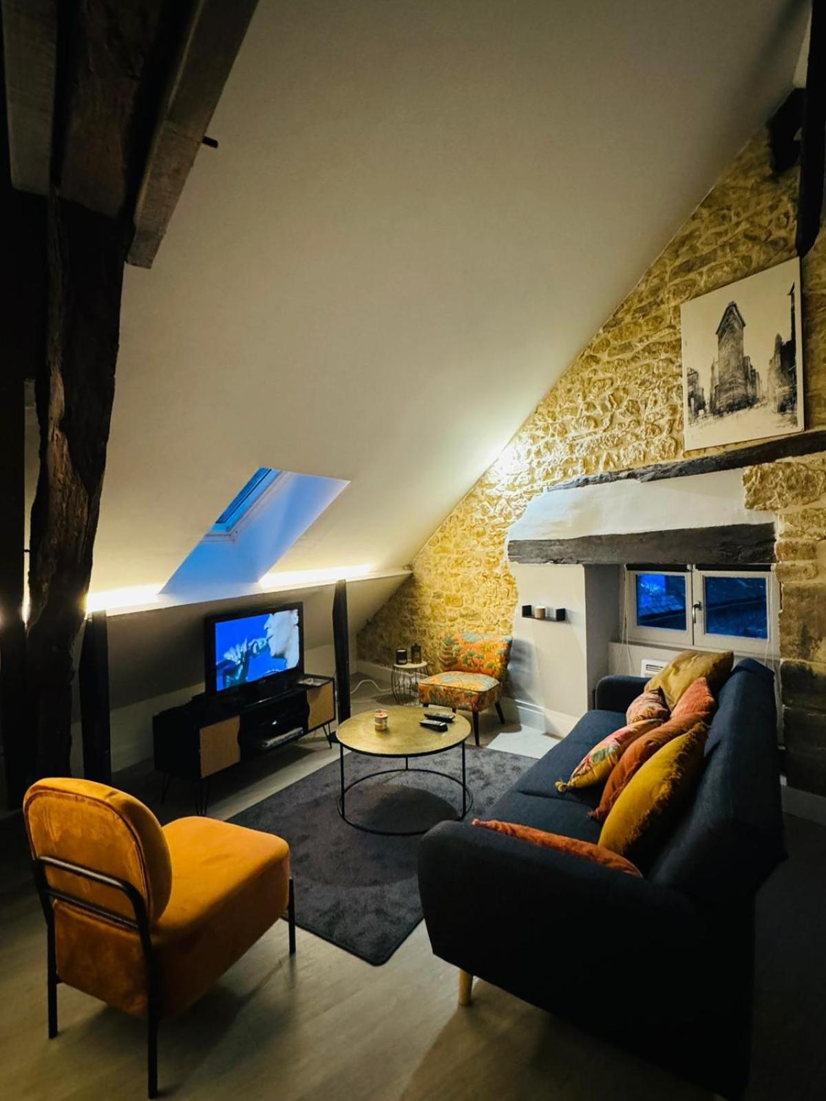Appartement* Authentique Meuble Sarlat Coeur Ville ภายนอก รูปภาพ